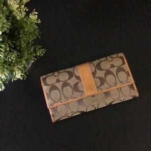 Coach wallet